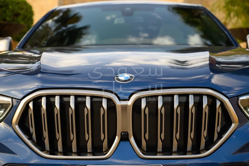 2022 بي ام دبليو الفئة اكس 6 إم 50 أي