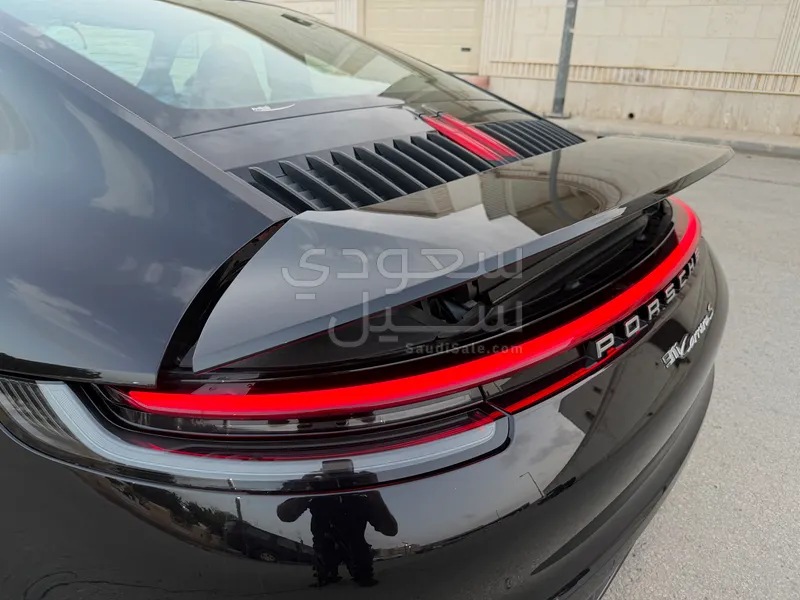 2020 بورش 911 كاريرا اس