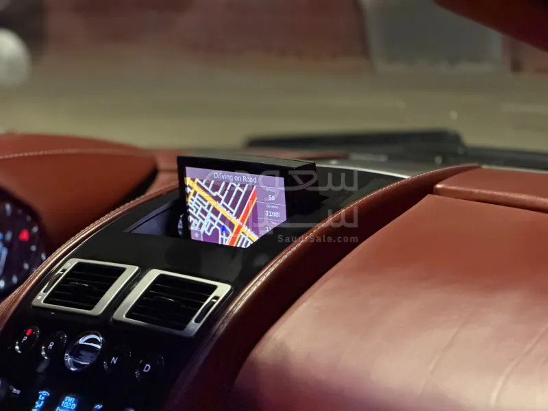 2012 استون مارتن رابيد