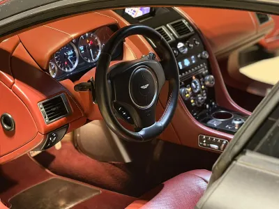 2012 استون مارتن رابيد