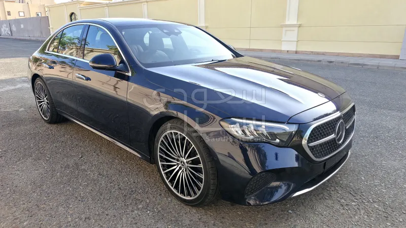 2024 مرسيدس - بنز إي 200