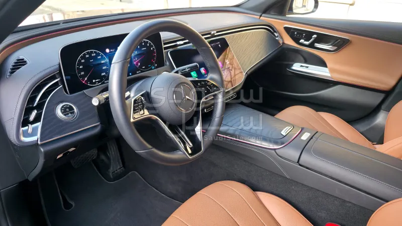 2024 مرسيدس - بنز إي 200