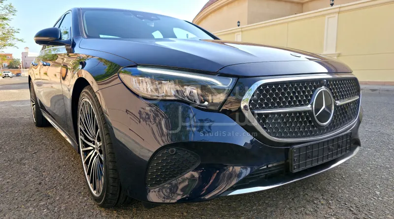 2024 مرسيدس - بنز إي 200