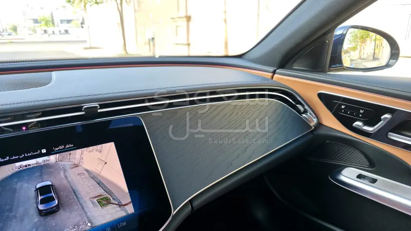 2024 مرسيدس - بنز إي 200