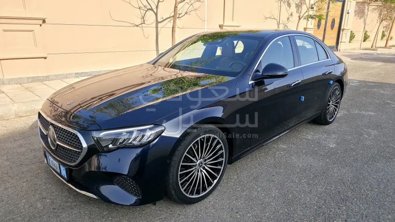 2024 مرسيدس - بنز إي 200