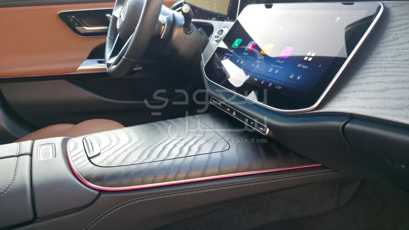 2024 مرسيدس - بنز إي 200