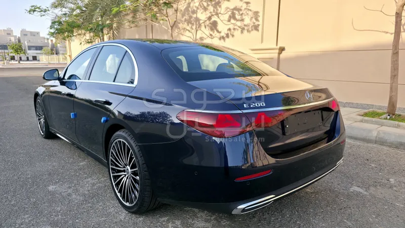 2024 مرسيدس - بنز إي 200