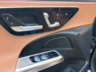 2024 مرسيدس - بنز إي 200