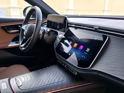 2024 مرسيدس - بنز إي 200