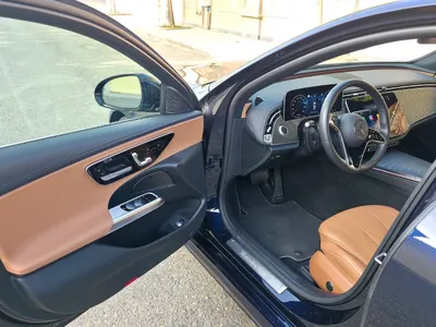 2024 مرسيدس - بنز إي 200