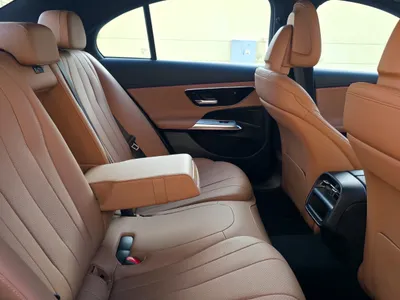 2024 مرسيدس - بنز إي 200