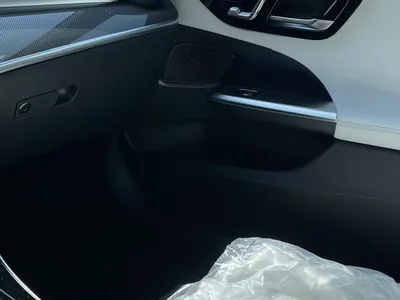 2025 مرسيدس - بنز سي 200 أي إم جي