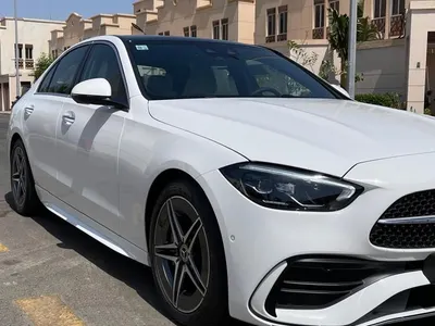 2025 مرسيدس - بنز سي 200 أي إم جي