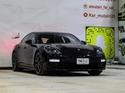 2018 Porsche Panamera 4S