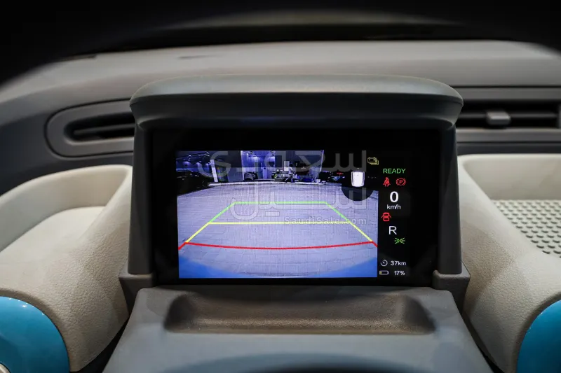 2025 فاو بيستون ميني إي في