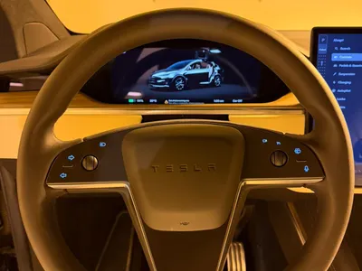 2024 تيسلا موديل اكس