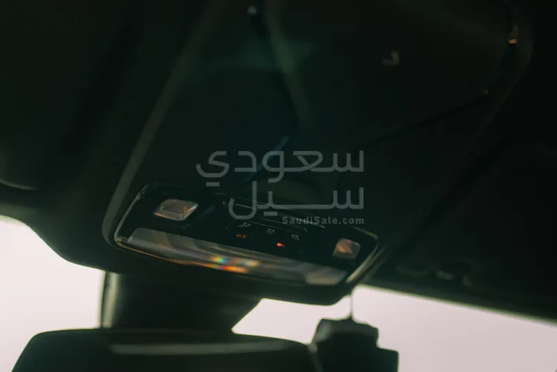 2025 بي ام دبليو الفئة ام إم 2