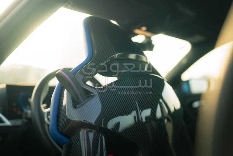 2025 بي ام دبليو الفئة ام إم 2