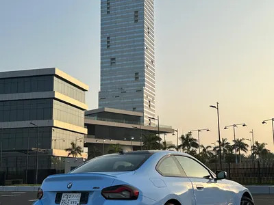 2025 بي ام دبليو الفئة ام إم 2