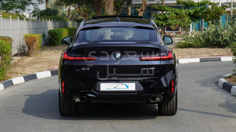 2025 بي ام دبليو الفئة اكس 4