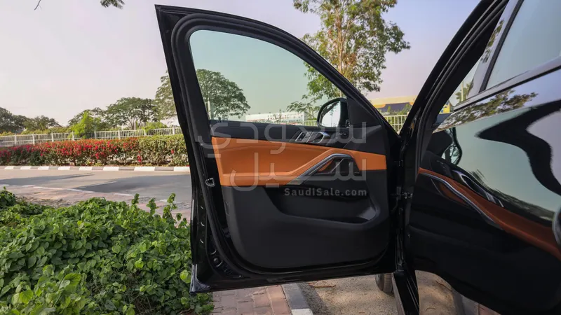 2026 بي ام دبليو الفئة اكس 6 إم