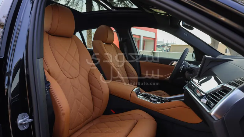 2026 بي ام دبليو الفئة اكس 6 إم