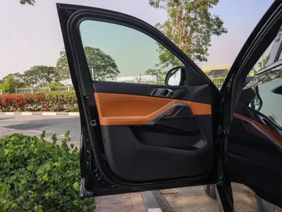 2026 بي ام دبليو الفئة اكس 6 إم