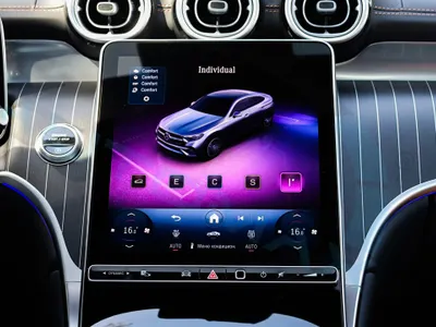 2026 مرسيدس - بنز جي إل سي 200