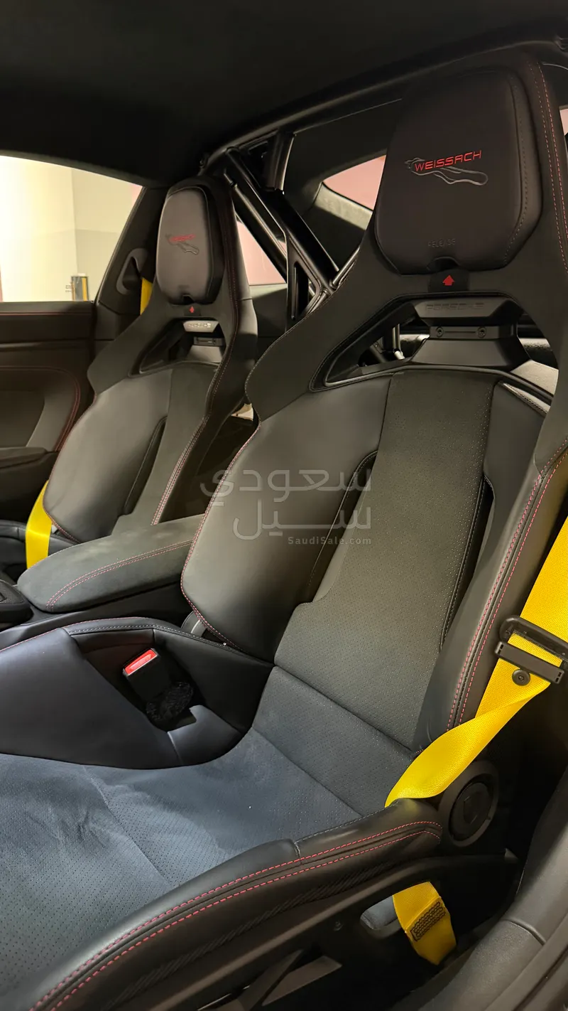 2025 بورش 911 جي تي 3