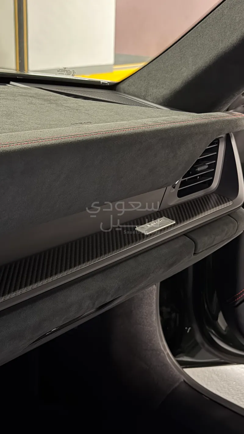 2025 بورش 911 جي تي 3