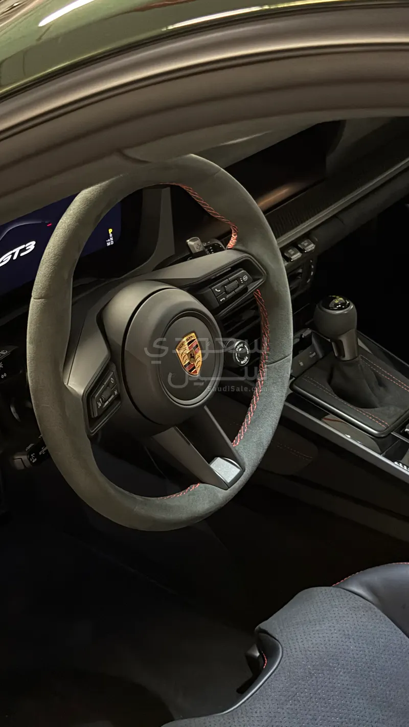 2025 بورش 911 جي تي 3