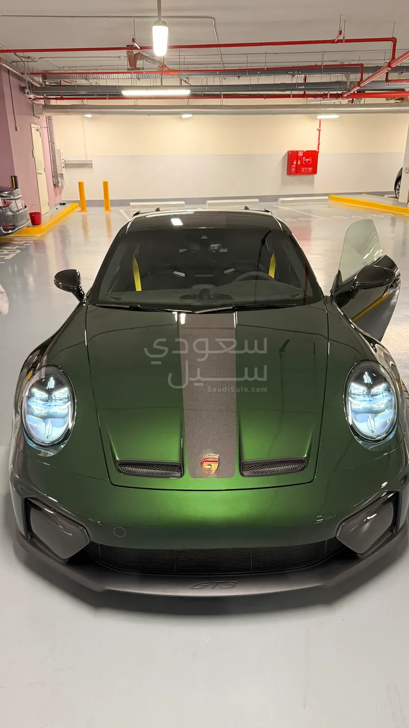 2025 بورش 911 جي تي 3