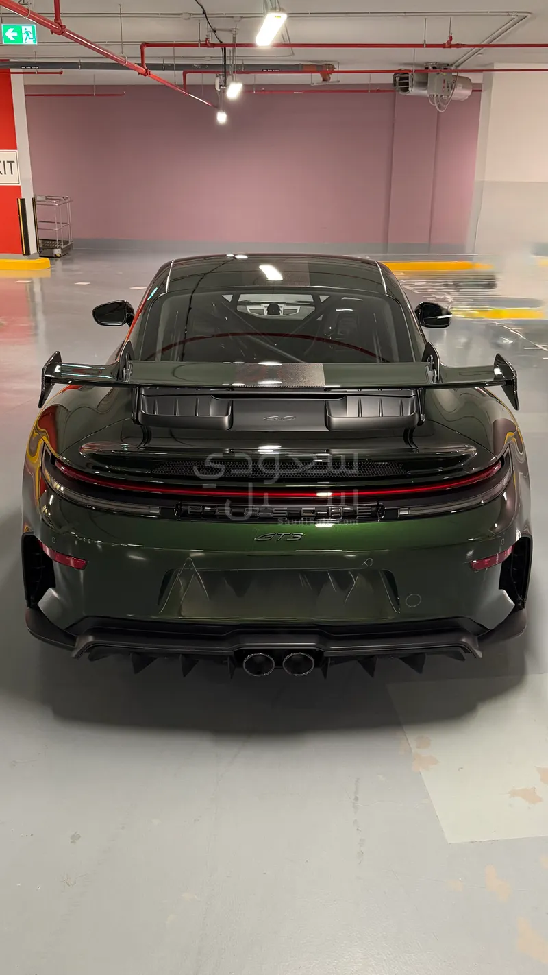 2025 بورش 911 جي تي 3