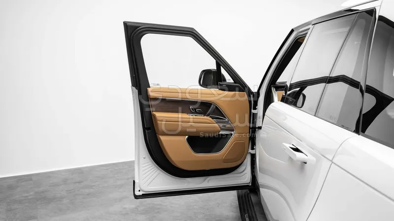 2023 Land Rover Range Rover HSE