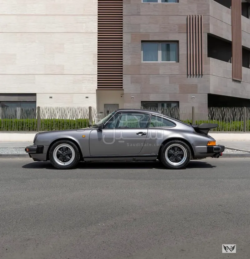 1986 Porsche 911 Carrera