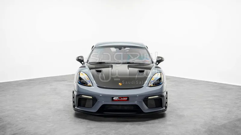 2022 Porsche Cayman GT4 RS