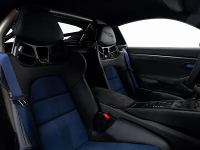 2022 Porsche Cayman GT4 RS