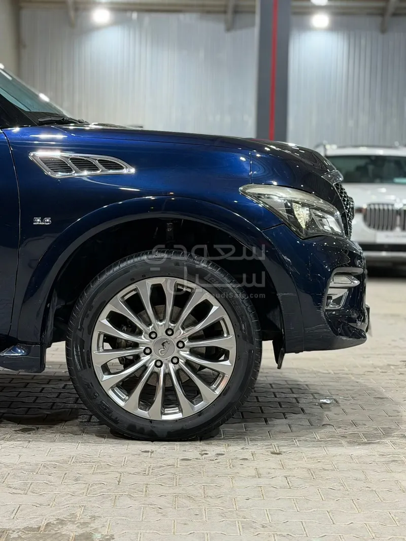 2016 انفينيتي كيو اكس 80