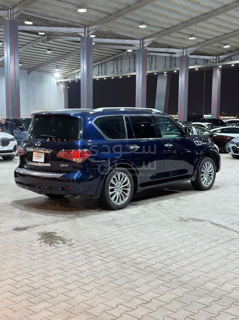 2016 انفينيتي كيو اكس 80