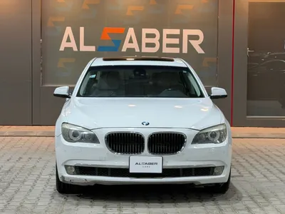 2011 بي ام دبليو الفئة السابعة 750 إل أي