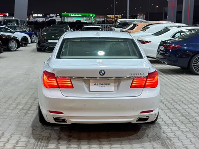 2011 بي ام دبليو الفئة السابعة 750 إل أي