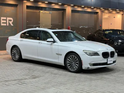 2011 بي ام دبليو الفئة السابعة 750 إل أي