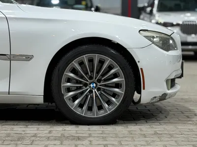 2011 بي ام دبليو الفئة السابعة 750 إل أي