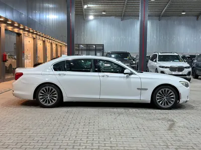 2011 بي ام دبليو الفئة السابعة 750 إل أي