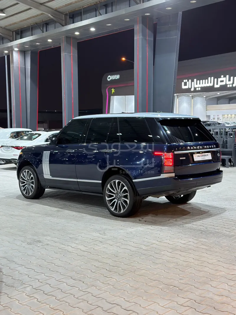 2015 لاند روفر رينج روفر اوتوبيوغرافي