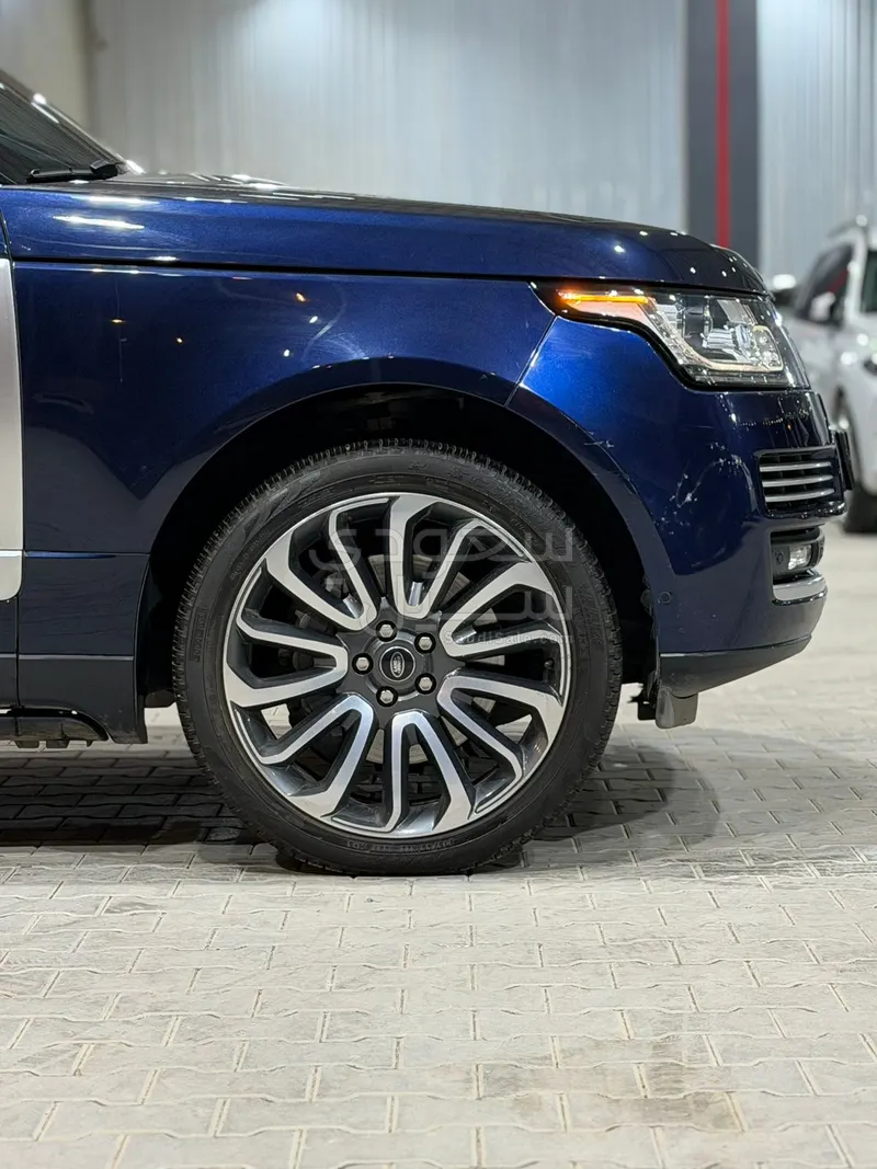 2015 لاند روفر رينج روفر اوتوبيوغرافي