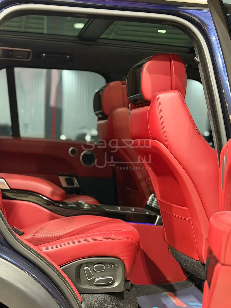 2015 لاند روفر رينج روفر اوتوبيوغرافي