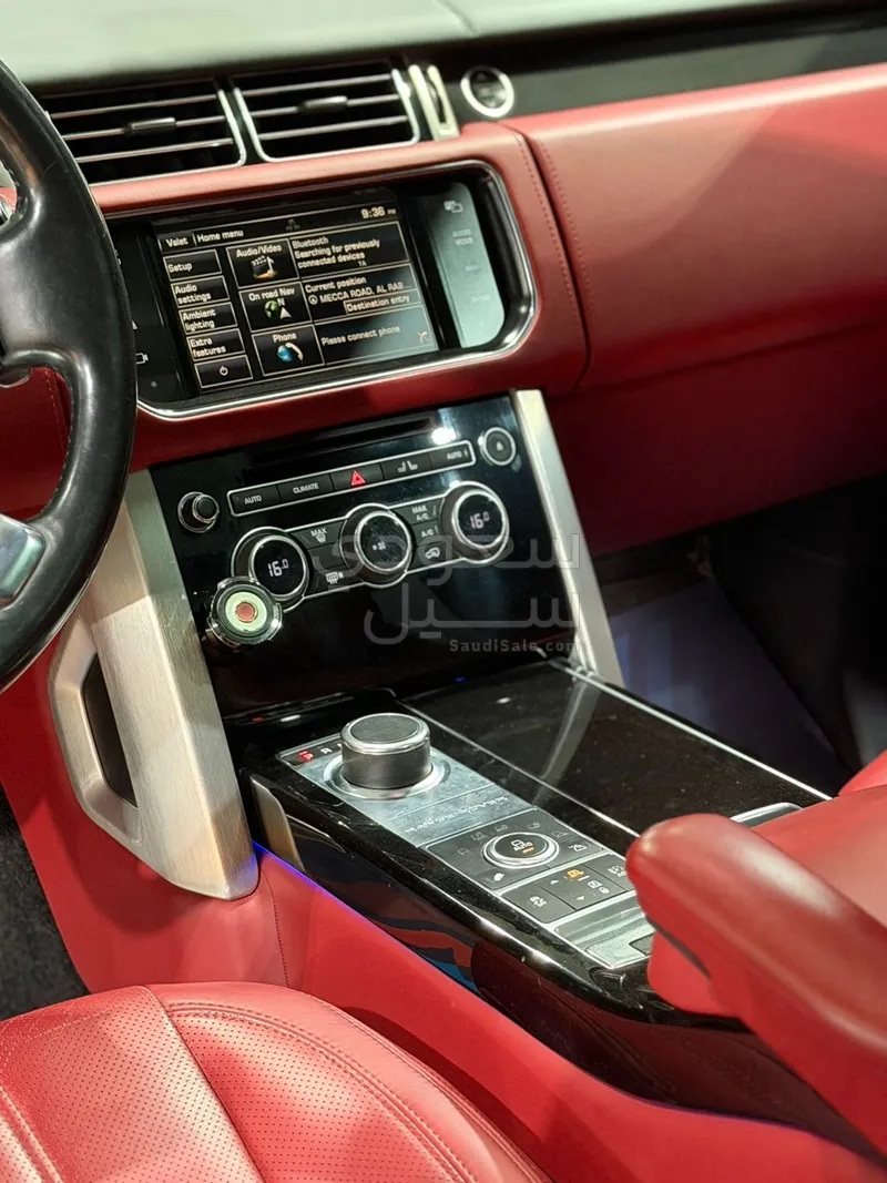 2015 لاند روفر رينج روفر اوتوبيوغرافي