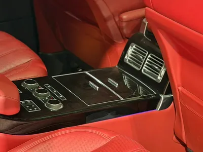 2015 لاند روفر رينج روفر اوتوبيوغرافي