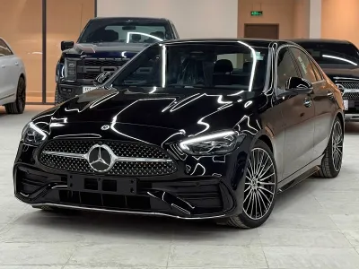 2025 Mercedes-Benz C 200 AMG